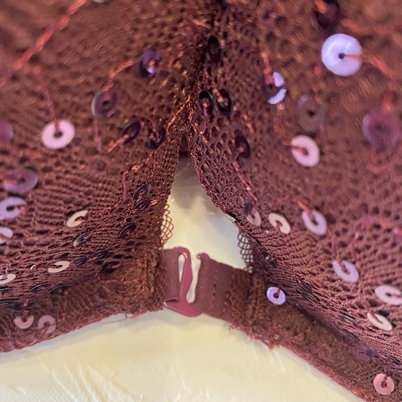 AERIE Scarlet Sequin Push Up Bra - Picture 6 of 12